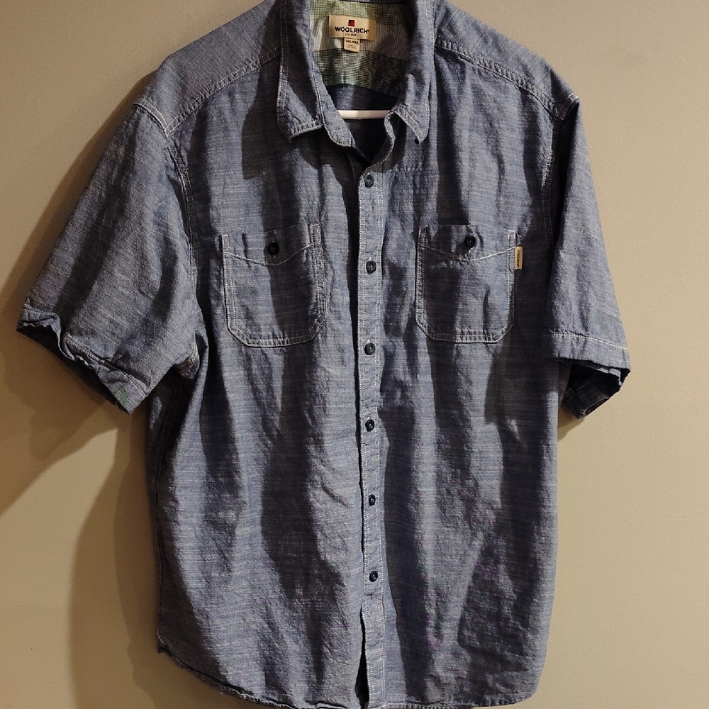 Woolrich Men's 2XL Chambray Button Down Short‎ Sleeve Shirt